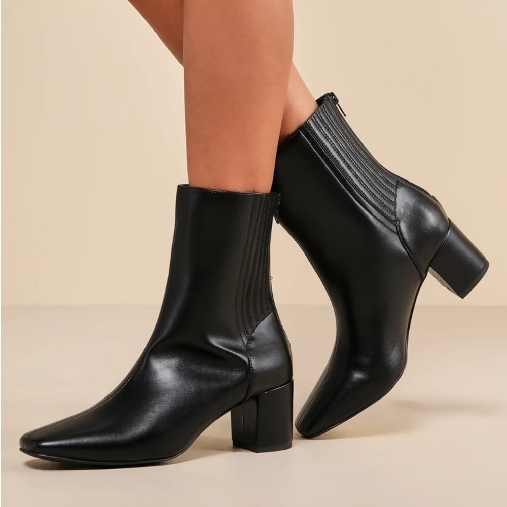 Lulu’s Black Ankle Booties
